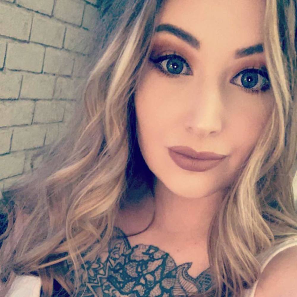 Meet your Posher, Alyssa